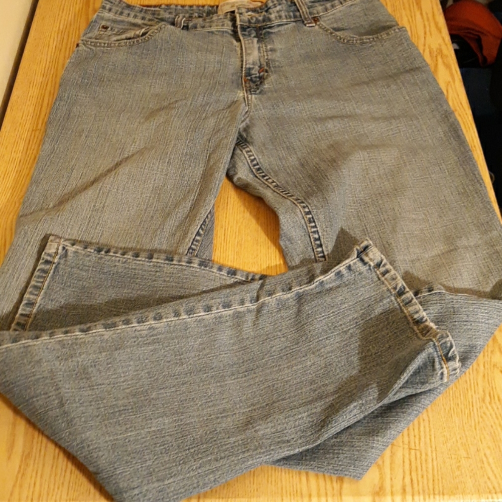 Levi signature jeans size 10 long